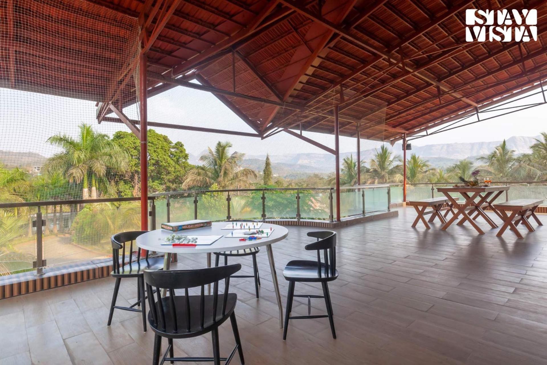 Stayvista'S Firefly Mountain Retreat - Villa With Private Pool, Gazebo & Terrace Карджат Экстерьер фото