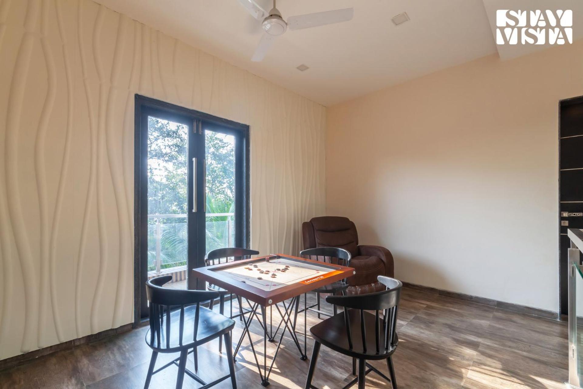 Stayvista'S Firefly Mountain Retreat - Villa With Private Pool, Gazebo & Terrace Карджат Экстерьер фото