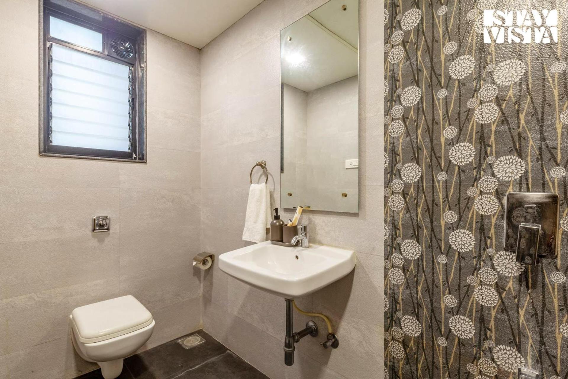 Stayvista'S Firefly Mountain Retreat - Villa With Private Pool, Gazebo & Terrace Карджат Экстерьер фото
