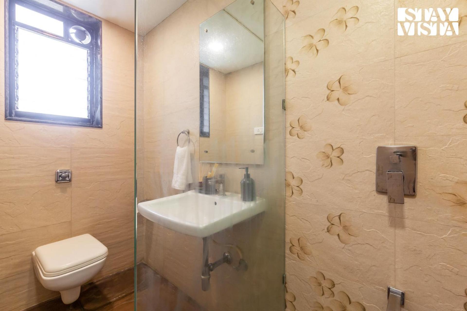 Stayvista'S Firefly Mountain Retreat - Villa With Private Pool, Gazebo & Terrace Карджат Экстерьер фото