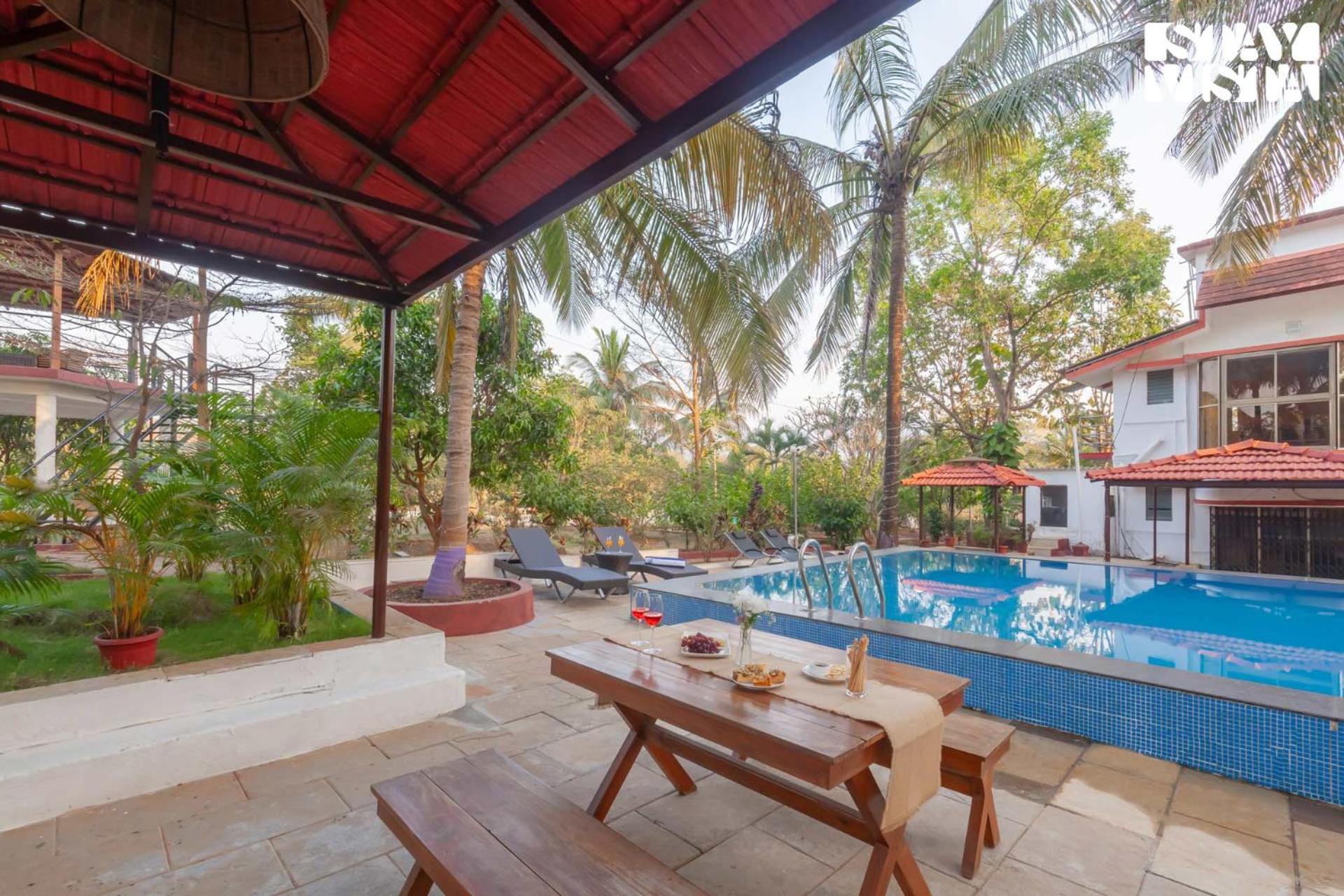 Stayvista'S Firefly Mountain Retreat - Villa With Private Pool, Gazebo & Terrace Карджат Экстерьер фото